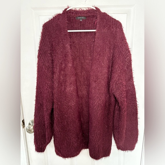 Love Tree Sweaters - Women’s Love Tree Purple Open Fuzzy Cardigan Long Sleeve Sweater Size Medium